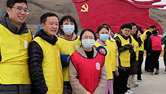 蘭州立正企業(yè)管理咨詢(xún)有限公司創(chuàng)辦于2007年，定位于提供各類(lèi)企業(yè)所需的咨詢(xún)和培訓(xùn)服務(wù)。

給予客戶(hù)高質(zhì)量的服務(wù)于高價(jià)值的回報(bào)，將自身打造成為“鷹的個(gè)人，雁的團(tuán)隊(duì)”的專(zhuān)業(yè)培訓(xùn)機(jī)構(gòu)。

公司基于對(duì)本土企業(yè)的深刻理解，以服務(wù)企業(yè)為宗旨，以專(zhuān)注、專(zhuān)業(yè)為向?qū)?，向企業(yè)提供具有針對(duì)性的培訓(xùn)。
